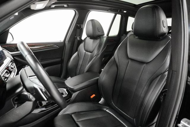 Photo of 2023 Black BMW X3