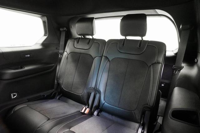 Photo of 2025 Baltic Gray Metallic Clearcoat Jeep Grand Cherokee L