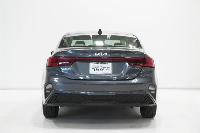 Photo of 2023 Gravity Gray Kia Forte