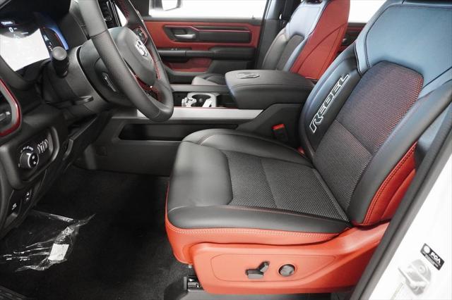 Photo of 2025 Bright White Clearcoat RAM 1500