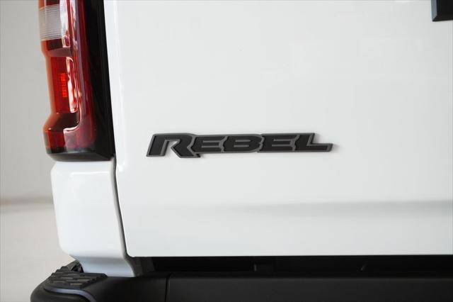 Photo of 2025 Bright White Clearcoat RAM 1500