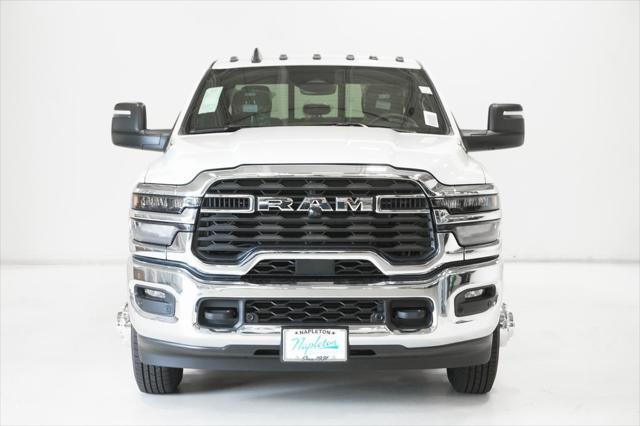 Photo of 2025 Bright White Clearcoat RAM 3500