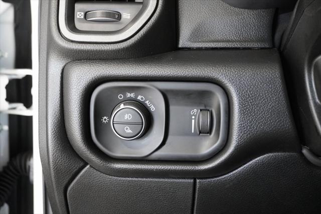 Photo of 2025 Bright White Clearcoat RAM 3500