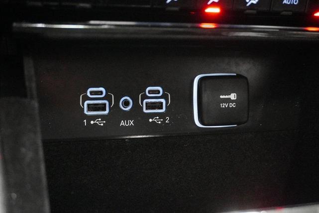 Photo of 2021 Baltic Gray Metallic Clearcoat Jeep Grand Cherokee L