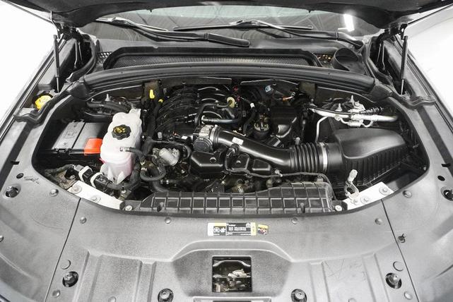 Photo of 2021 Baltic Gray Metallic Clearcoat Jeep Grand Cherokee L