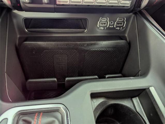 Photo of 2022 Diamond Black Crystal Pearlcoat RAM 1500