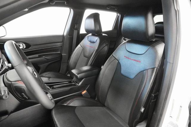 Photo of 2024 Bright White Clearcoat Jeep Compass