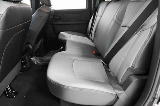 Photo of 2025 Granite Crystal Metallic Clearcoat RAM 3500