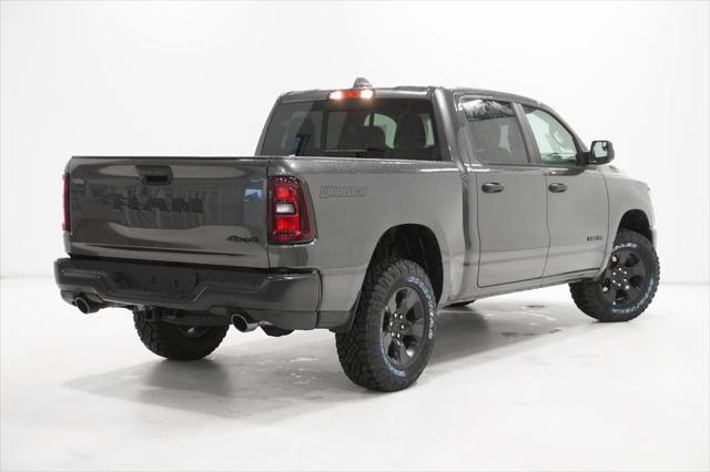 Photo of 2025 Granite Crystal Metallic Clearcoat RAM 1500