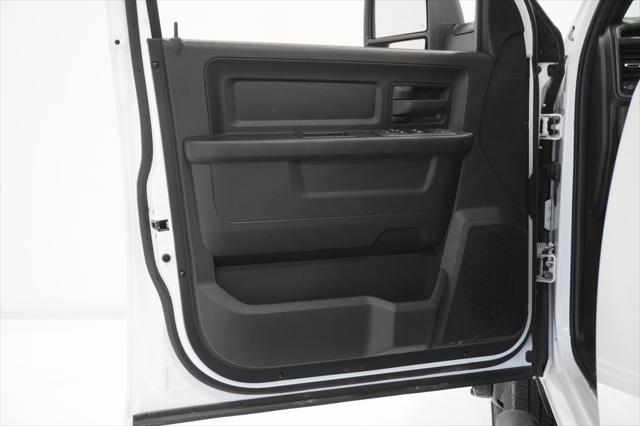 Photo of 2025 Bright White Clearcoat RAM 3500
