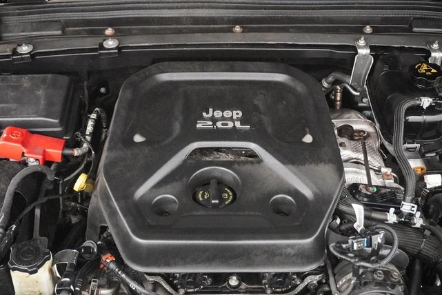 Photo of 2019 Granite Crystal Metallic Clearcoat Jeep Wrangler Unlimited