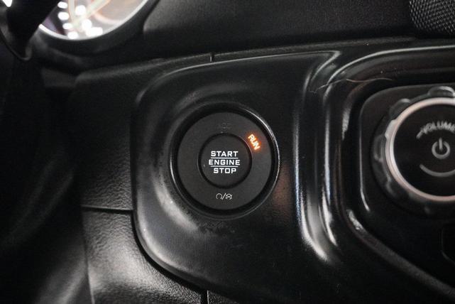 Photo of 2019 Granite Crystal Metallic Clearcoat Jeep Wrangler Unlimited