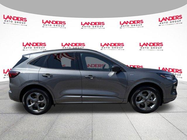 Photo of 2023 CARBONIZED GRAY METALLIC Ford Escape