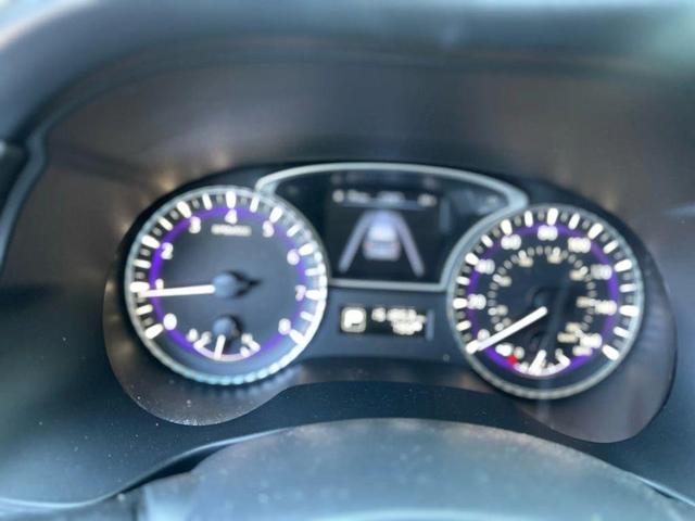 Photo of 2013 Silver INFINITI JX35