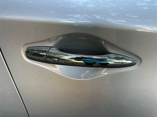 Photo of 2013 Silver INFINITI JX35
