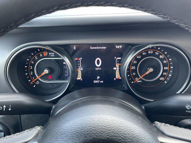 Photo of 2023 Silver Zynith Clearcoat Jeep Gladiator