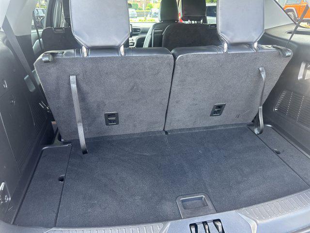 Photo of 2023 Agate Black Metallic Ford Explorer