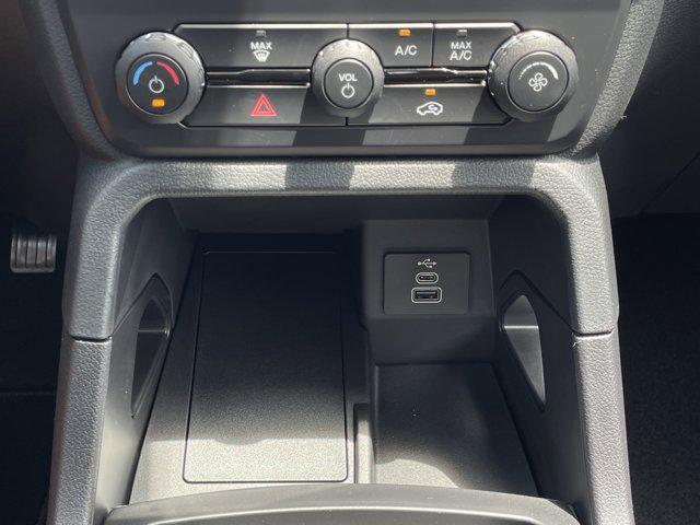 Photo of 2025 Carbonized Gray Metallic Ford Ranger