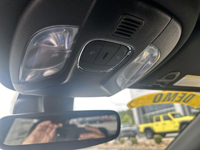 Photo of 2023 Billet Silver Metallic Clearcoat Jeep Compass