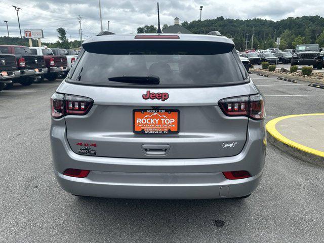 Photo of 2023 Billet Silver Metallic Clearcoat Jeep Compass