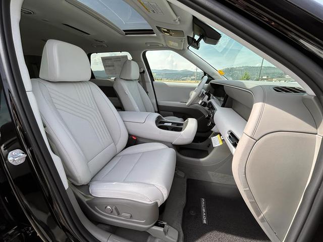 Photo of 2026 Black Hyundai PALISADE