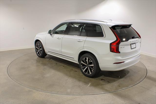 Photo of 2026 Crystal White Volvo XC90