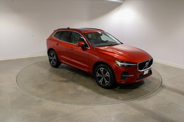 Photo of 2022 Fusion Red Metallic Volvo XC60
