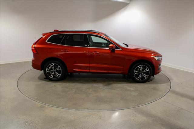 Photo of 2022 Fusion Red Metallic Volvo XC60