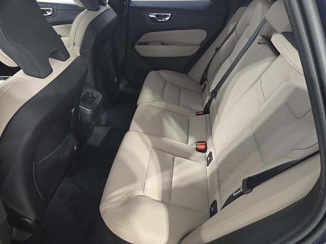 Photo of 2026 Denim Blue Metallic Volvo XC60