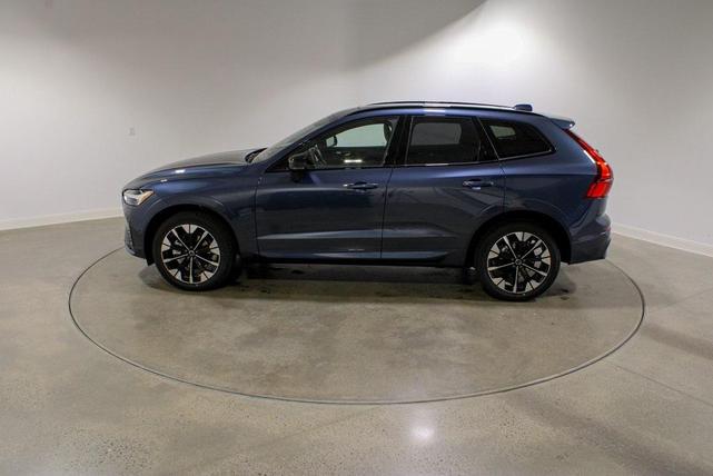 Photo of 2026 Denim Blue Metallic Volvo XC60