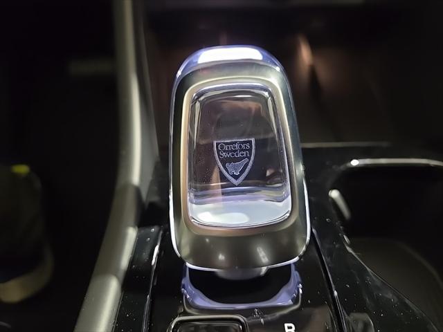 Photo of 2025 Grey Volvo XC40