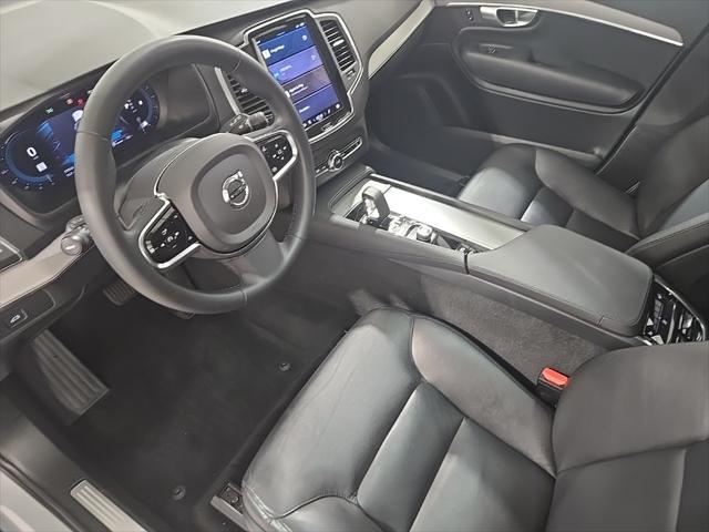 Photo of 2024 Gray Metallic Volvo XC90