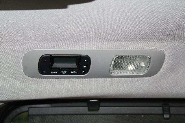 Photo of 2019 Lunar Silver Metallic Honda Odyssey