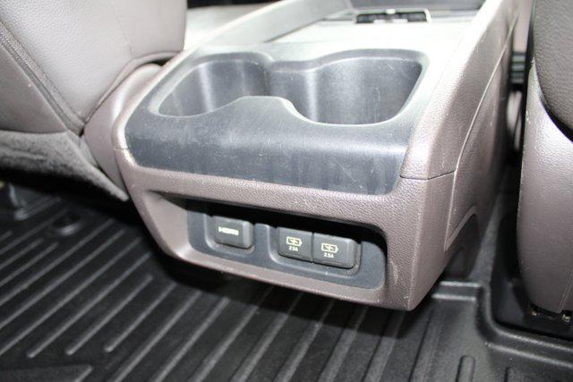Photo of 2019 Lunar Silver Metallic Honda Odyssey