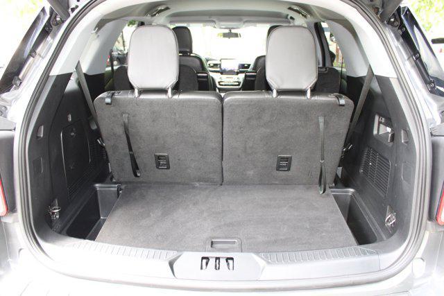 Photo of 2022 Carbonized Gray Metallic Ford Explorer