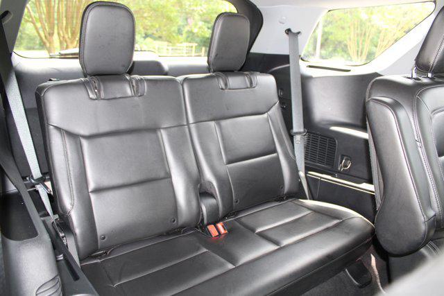 Photo of 2022 Carbonized Gray Metallic Ford Explorer