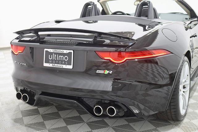 Photo of 2016 Black Jaguar F-TYPE