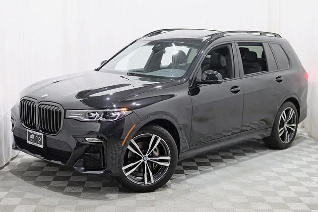 Photo of 2022 Black Sapphire Metallic BMW X7