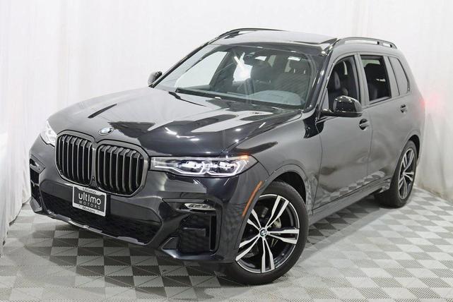 Photo of 2022 Black Sapphire Metallic BMW X7