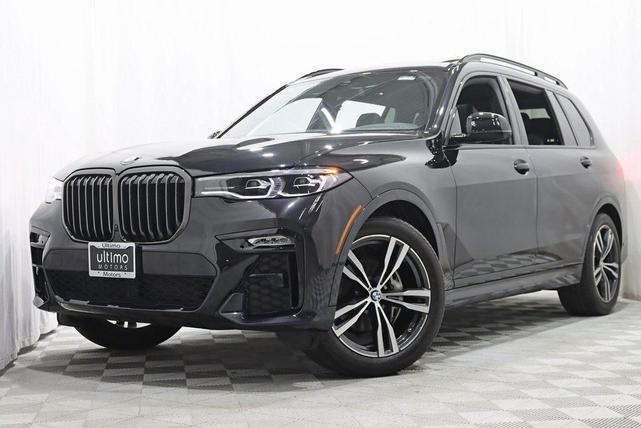 Photo of 2022 Black Sapphire Metallic BMW X7