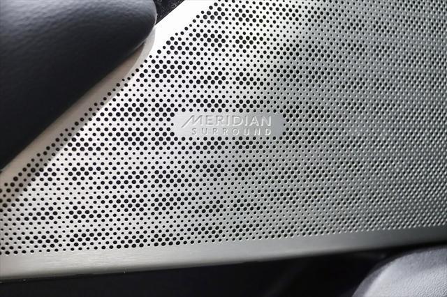 Photo of 2020 Indus Silver Metallic Land Rover Range Rover Velar