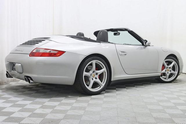 Photo of 2007 Arctic Silver Metallic Porsche 911