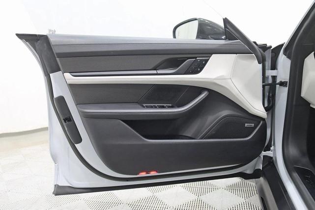 Photo of 2023 Ice Grey Metallic Porsche Taycan