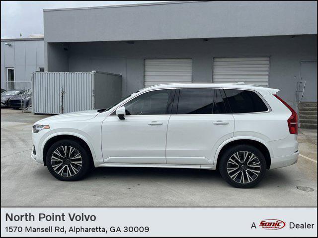 Photo of 2022 Ice White Volvo XC90