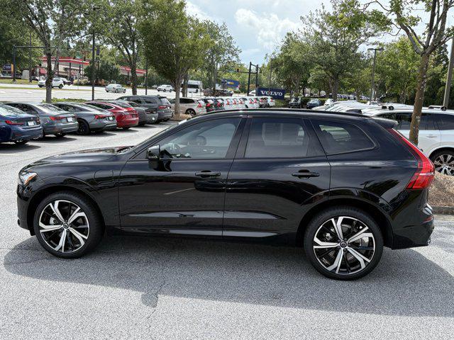 Photo of 2025 Onyx Black Metallic Volvo XC60 Plug-In Hybrid