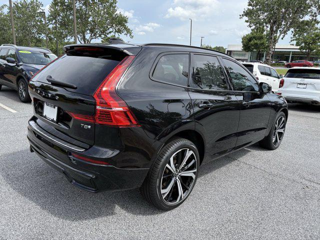 Photo of 2025 Onyx Black Metallic Volvo XC60 Plug-In Hybrid