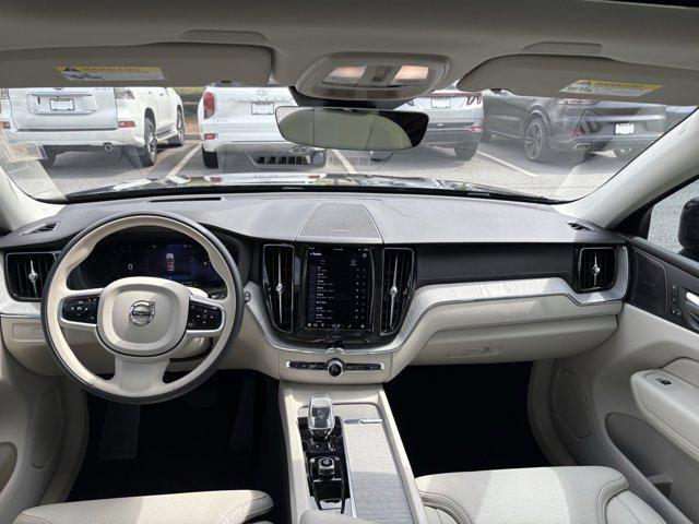 Photo of 2025 Onyx Black Metallic Volvo XC60 Plug-In Hybrid