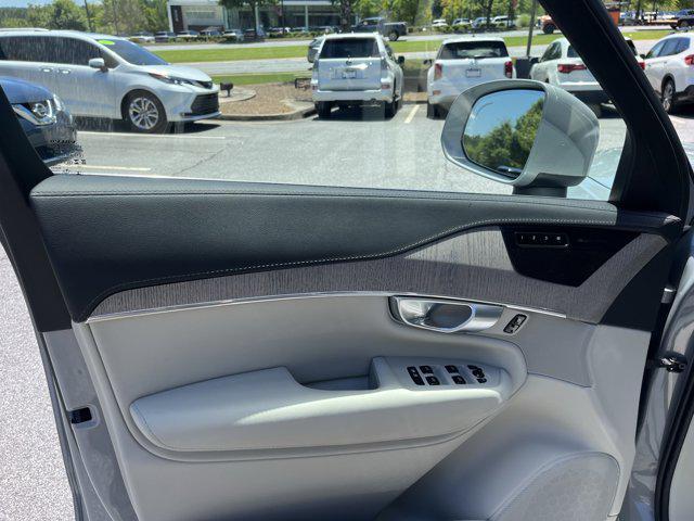 Photo of 2024 Gray Volvo XC90 Recharge Plug-In Hybrid