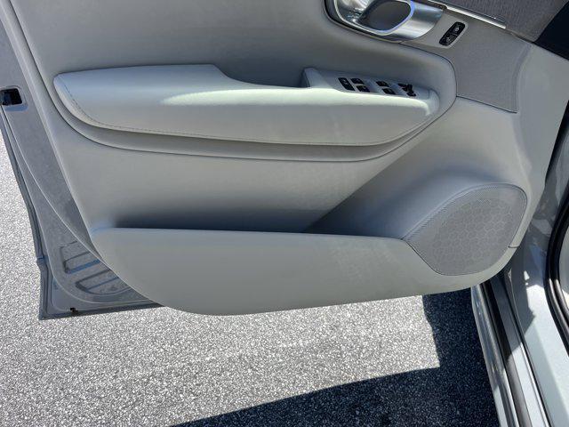 Photo of 2024 Gray Volvo XC90 Recharge Plug-In Hybrid
