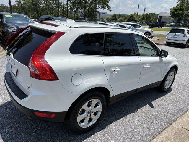 Photo of 2012 Ice White Volvo XC60